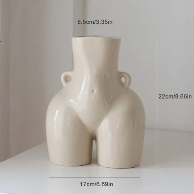 Vasos de Cerâmica de Corpo Humano